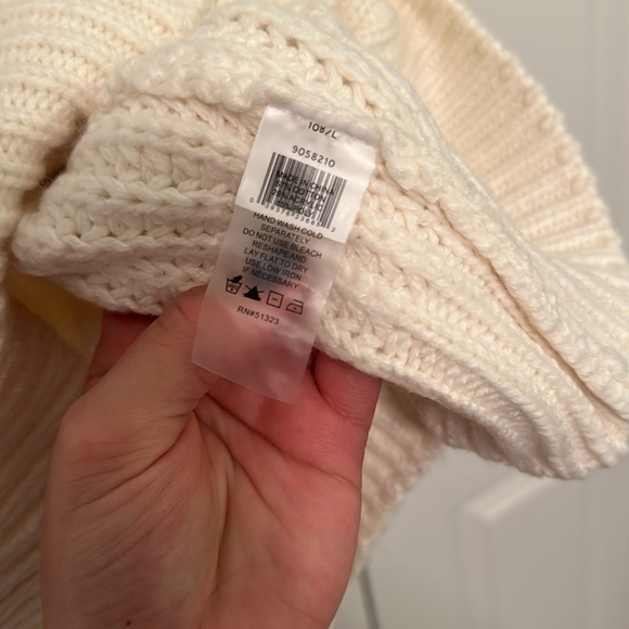 NWT VINCE CAMUTO Estate Jewel Sweater - Picture 7 of 12